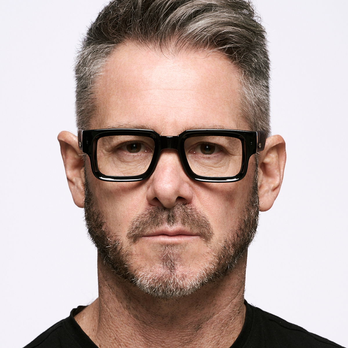 Armazon Exclamation Negro Brillo Carey