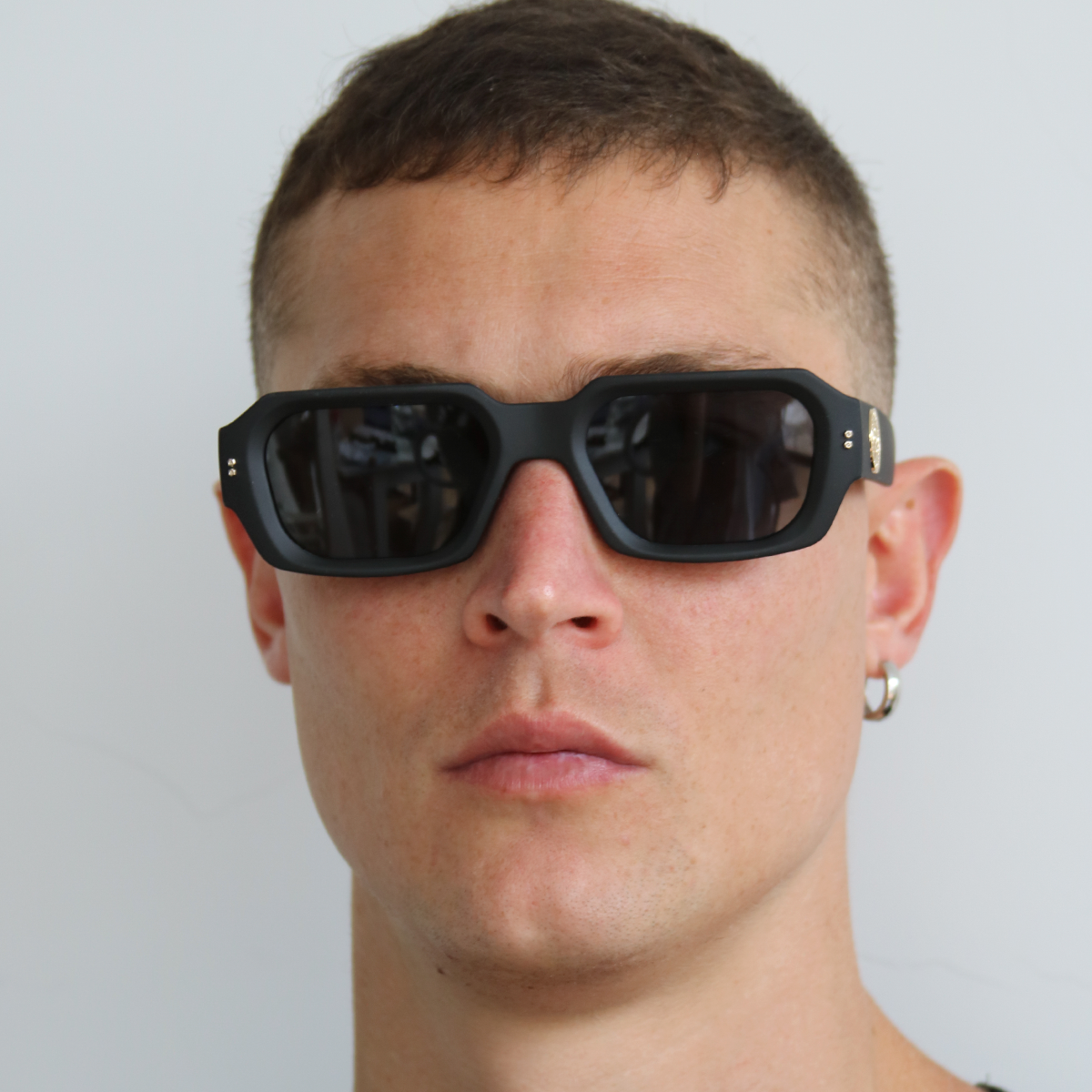 Lentes de Sol - Bronx Premium Series - Negro Mate Uroboro - Lente gris