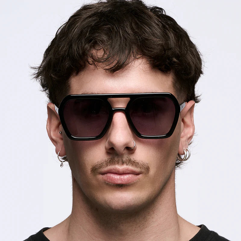Lentes de Sol - Lyon - Black Shiny - Lente gris degradado