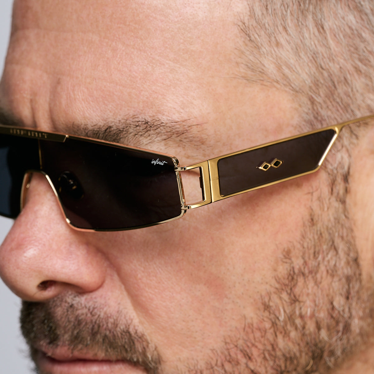 Lentes de Sol - Panoramic Dorado Lente Gris