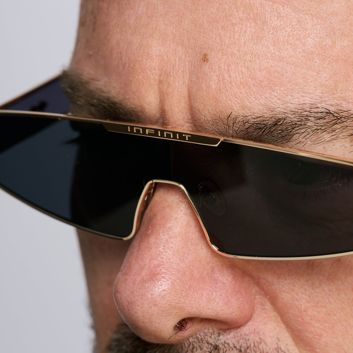 Lentes de Sol - Panoramic Dorado Lente Gris