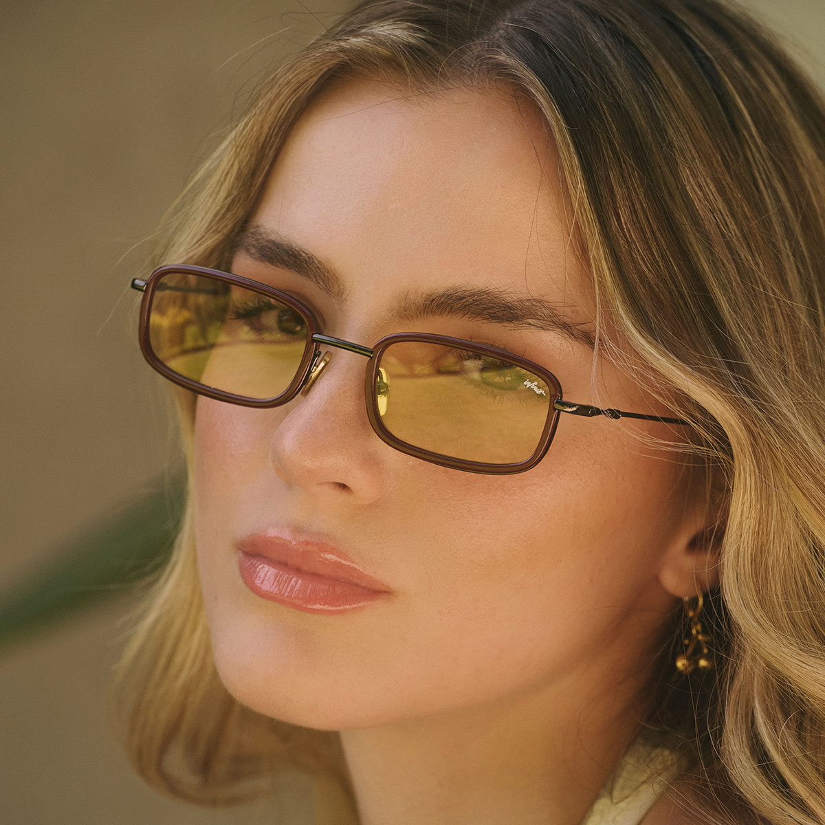 Tyler Bordo Lente Tostado