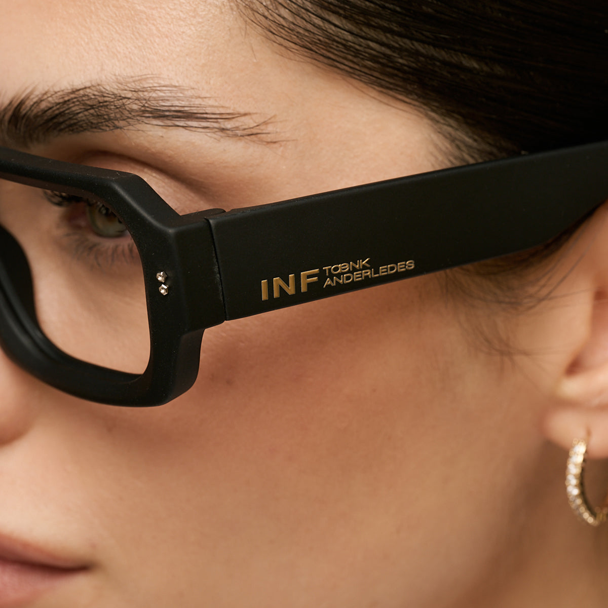 Armazon Bronx Negro Mate