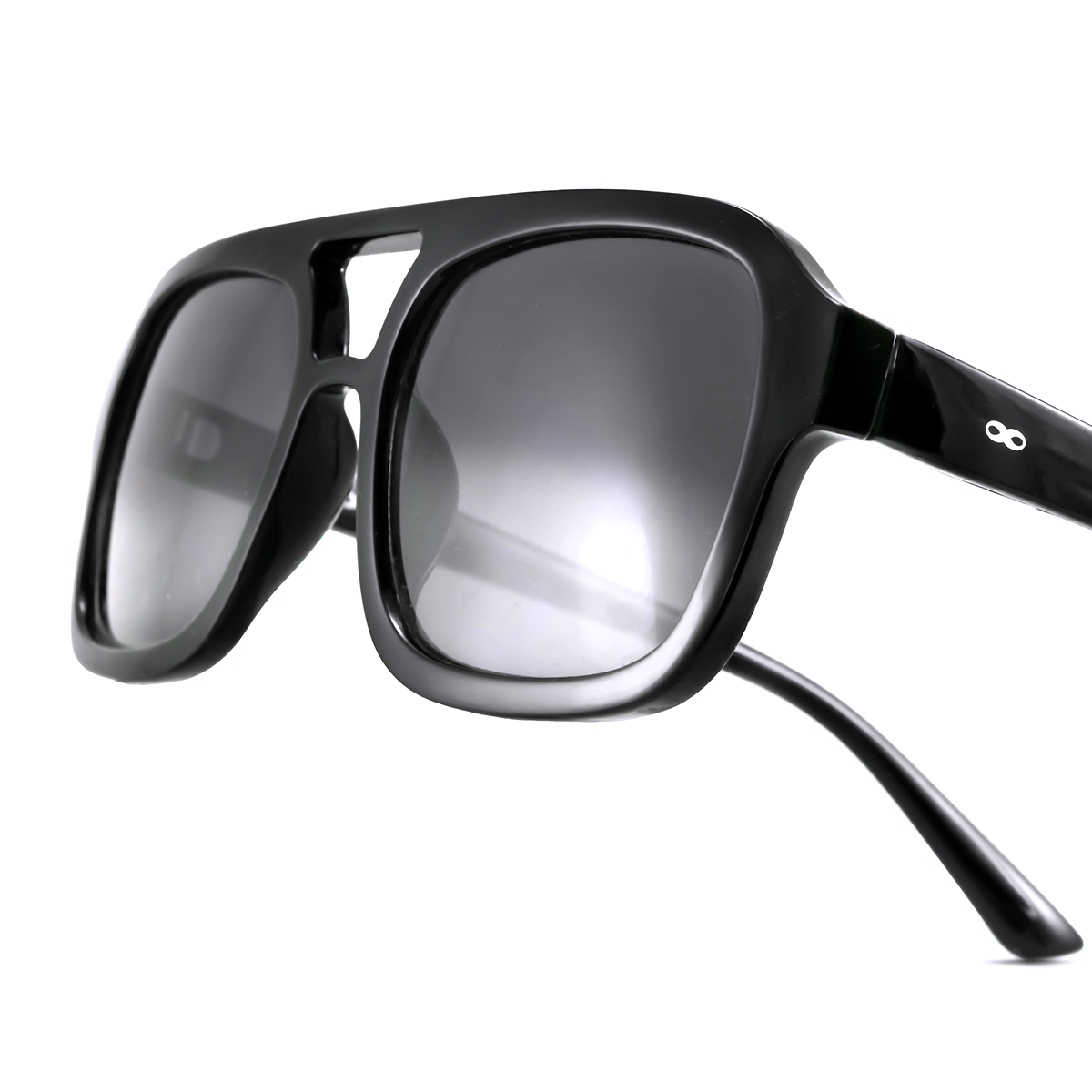 Lentes de Sol - Corsa - Negro Brillo - Lente polarizada gris degrade