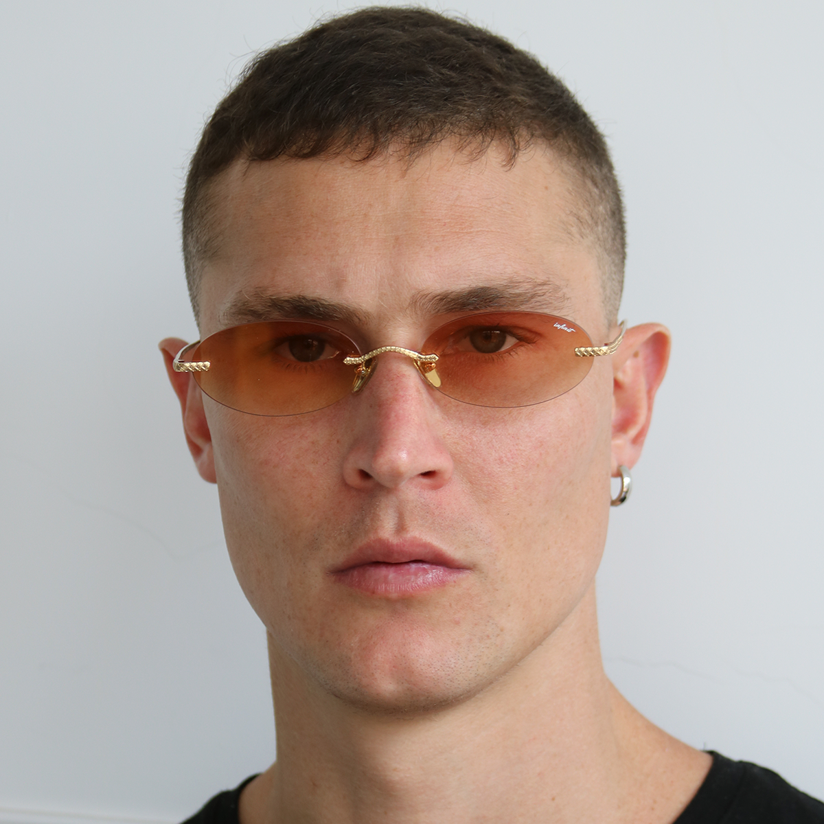 Lentes de sol - Aero Quo - Dorado - Lente Suave Espejada Naranja