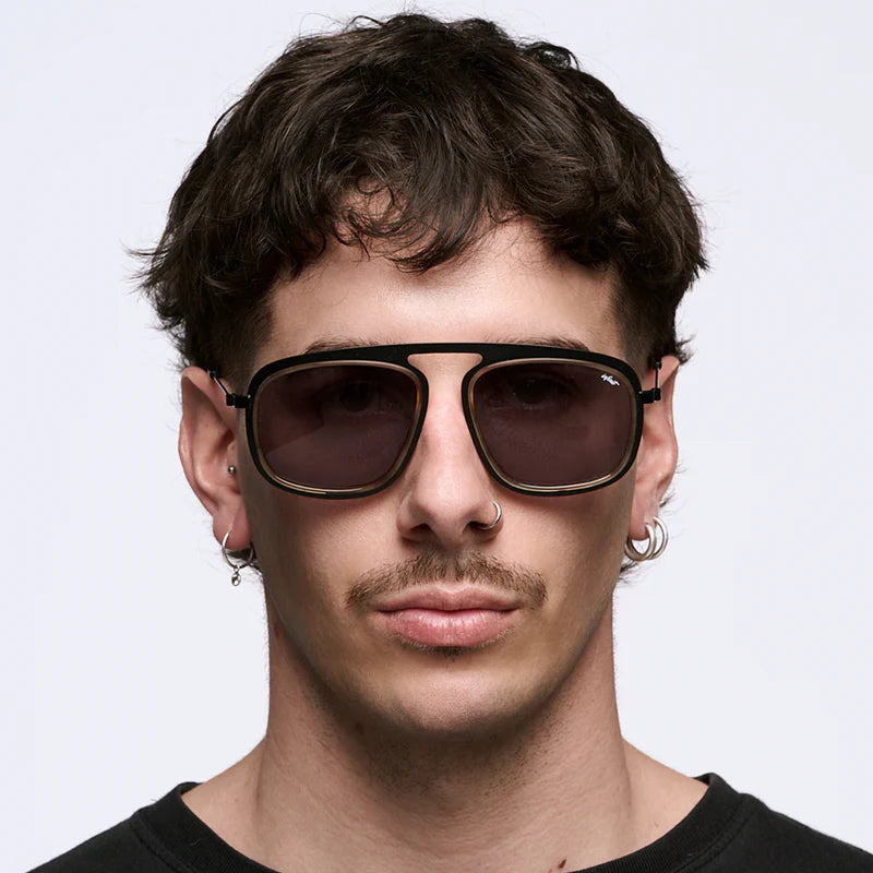 Lentes de Sol - Imola - Serie Luxury - Negro Mate - Lente gris