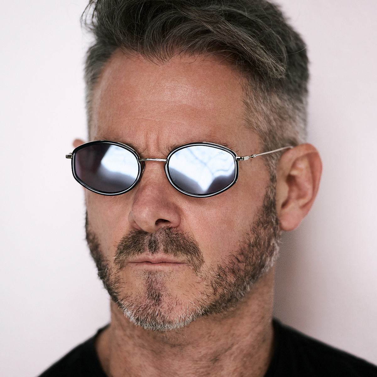 Kate Negro Lente Espejada Plomo