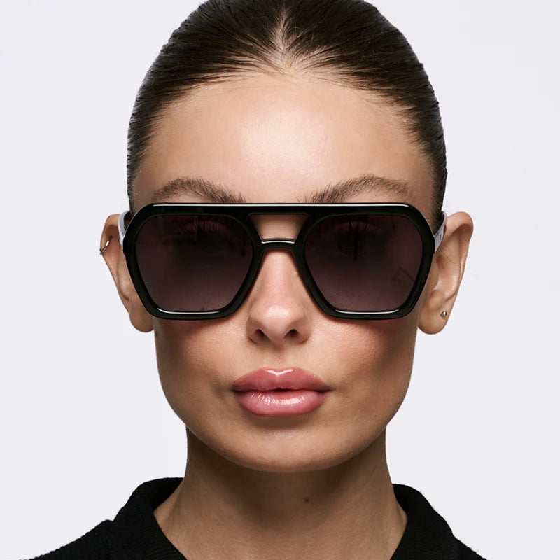 Lentes de Sol - Lyon - Black Shiny - Lente gris degradado